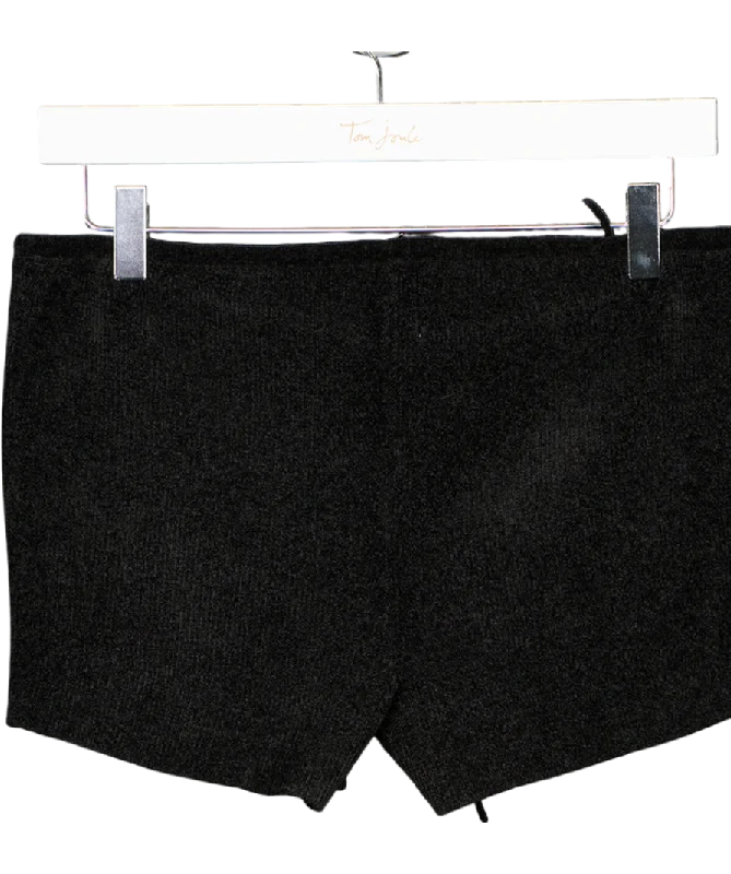 With Jean The Cheek Short | Black UK XS